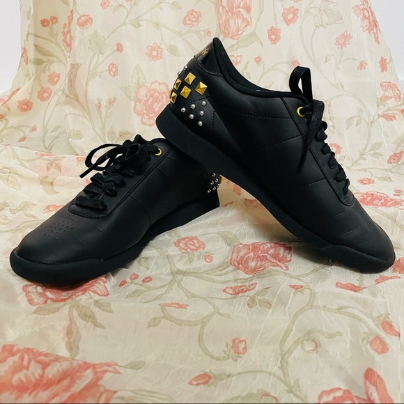 Reebok Shoes - Reebok x Alicia Keys "Princess" Leather Sneakers